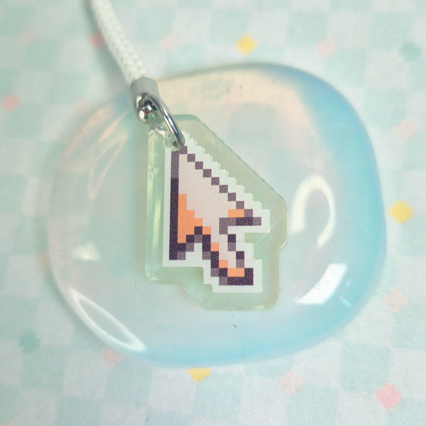 Phone Charm: Windows Nostalgia